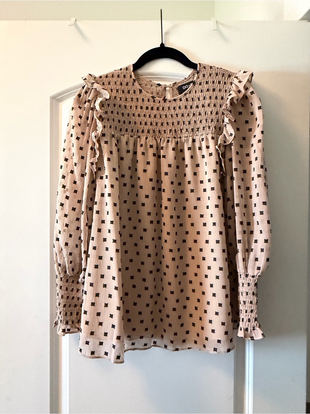 DO+BE Blush Tan Smocked Square-Print Ruffle Blouse